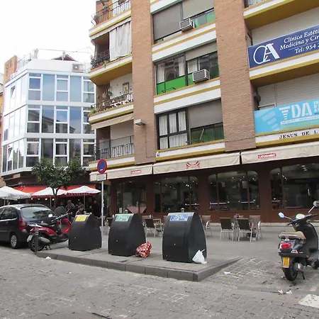 Plaza Alfalfa Centro Séville